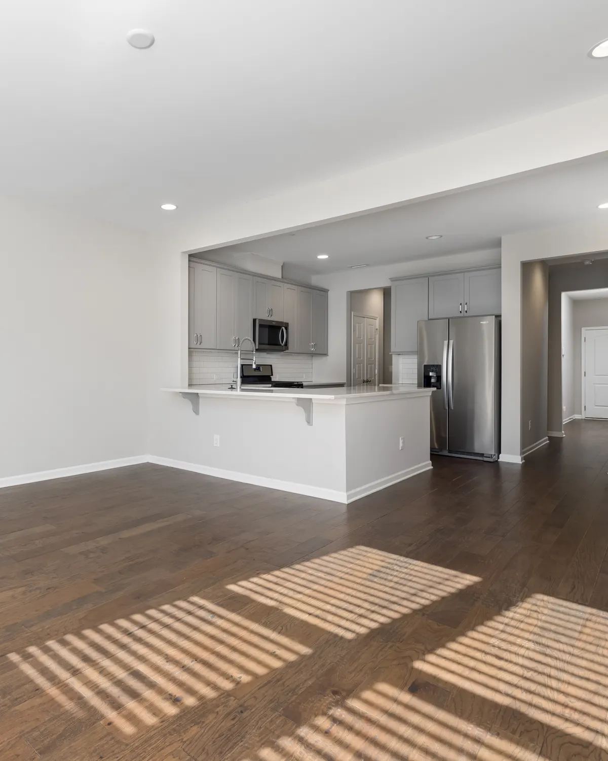 Move-In / Move-Out Cleaning